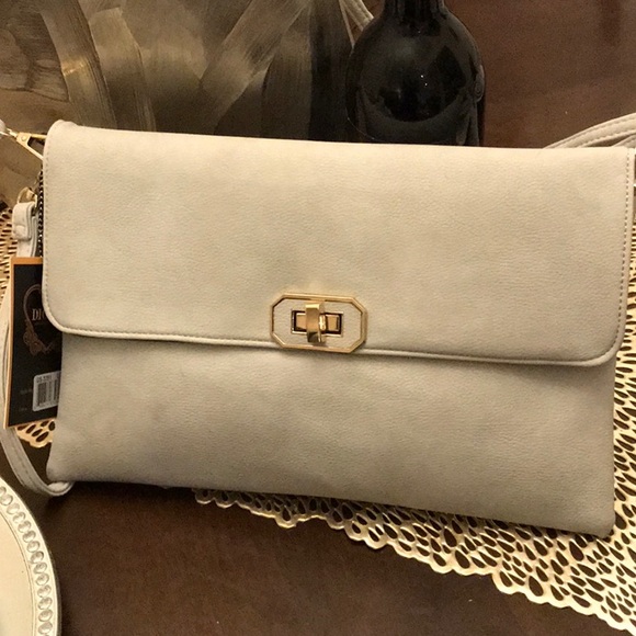 SOLD SOLD SOLD - Picture 1 of 3